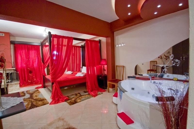 Neraides Hotell Káto Loutrákion Exteriör bild